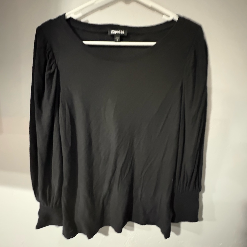 Express- black top